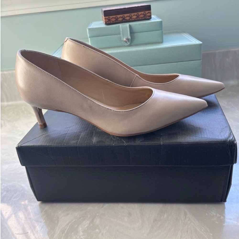 Talbots Women's Cream Heels